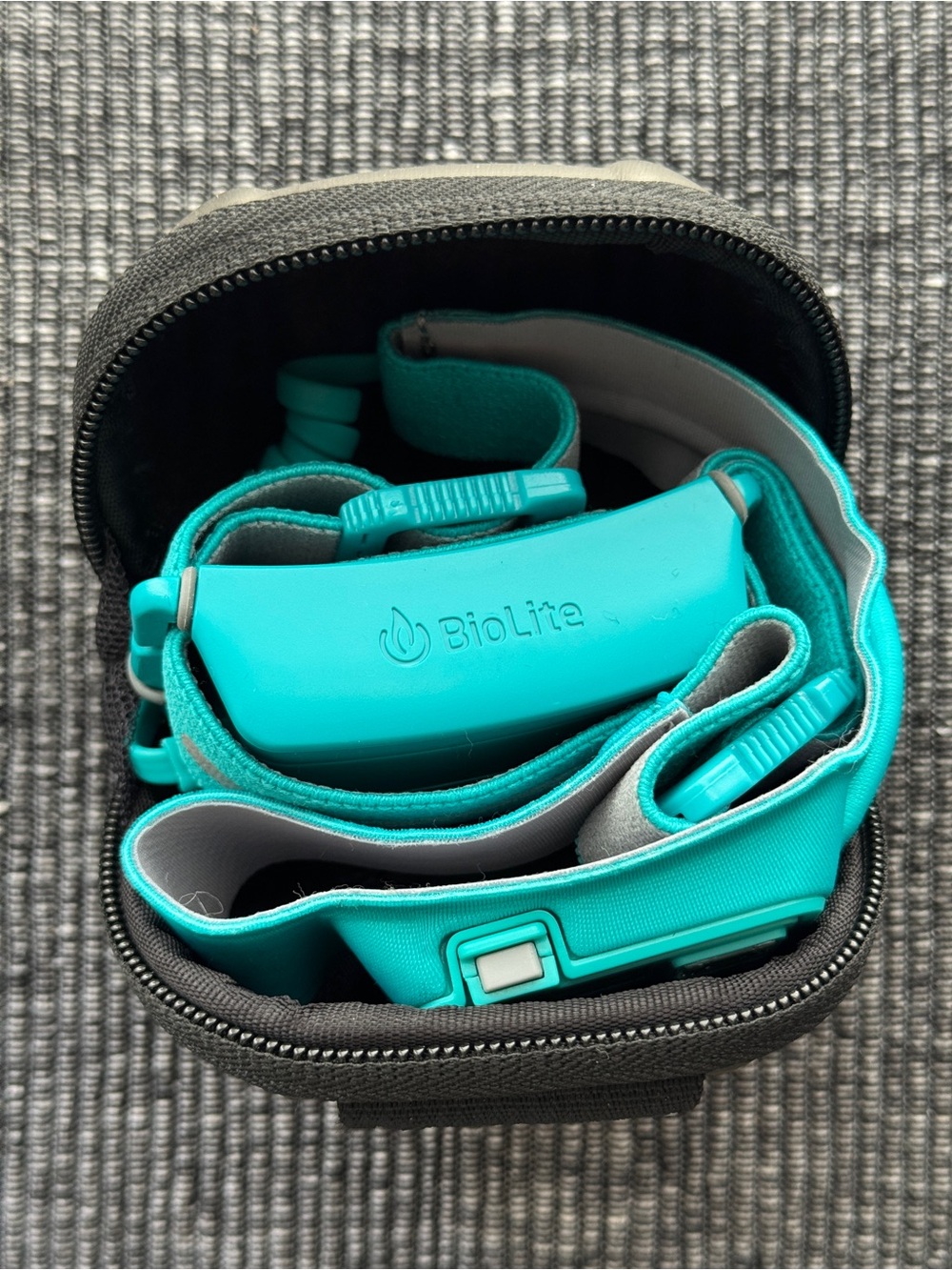 BIOLITE Rechargeable LED Headlamp – Teal w/ Carry Case (⚠️Video: Strobes)